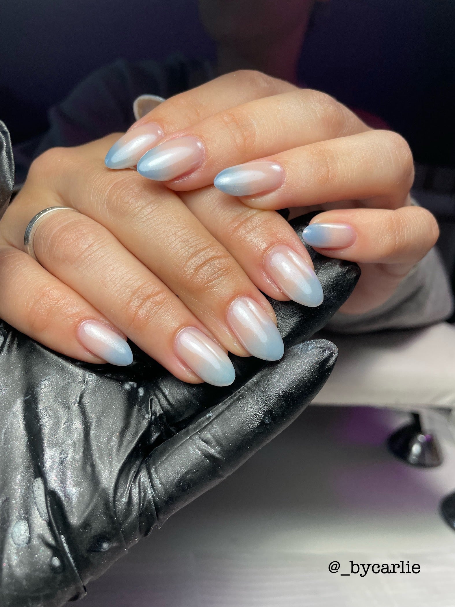 Ice Queen - Clear/Pearl White Glaze Chrome