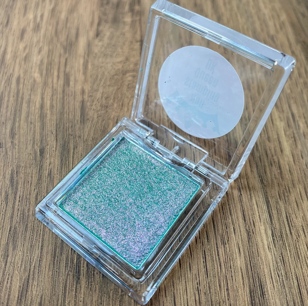 Glow Up! - Aurora Compact Chrome + FREE Applicator